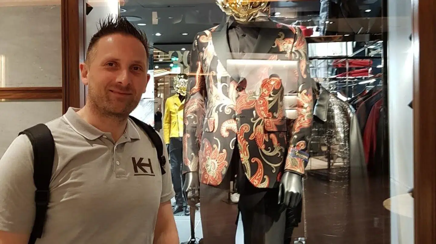 Peer Leerbæk har efter mere end 2000 opkald, mails og andet stadig ikke kunne få fat på Ticketmaster.