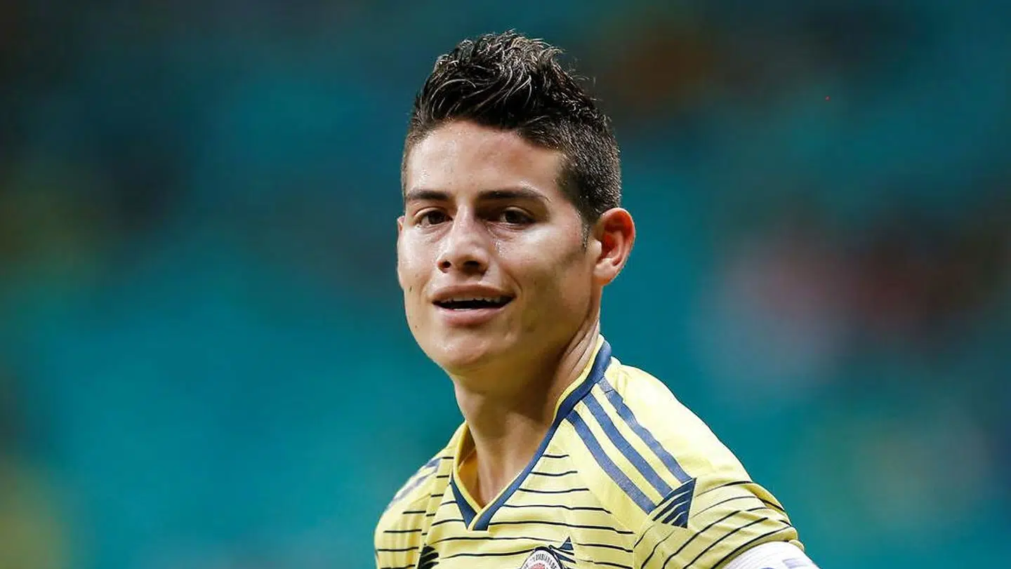 James Rodriguez ser ud til at være Atlético Madrids foretrukne valg til midtbanen. Colombianerens karriere havde sit hidtil højdepunkt, da han strålede for sit landshold under VM i Brasilien i 2014, hvor han blev tuneringens topscorer med seks mål.