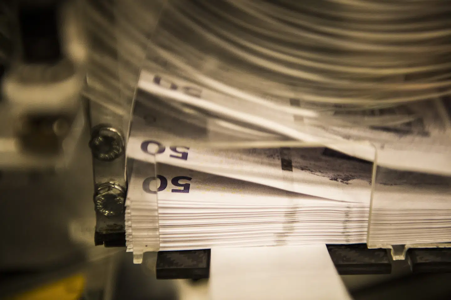 Der er penge at hente, hvis man er villig til at binde sine penge i en periode, skriver Nationalbanken i en ny analyse.