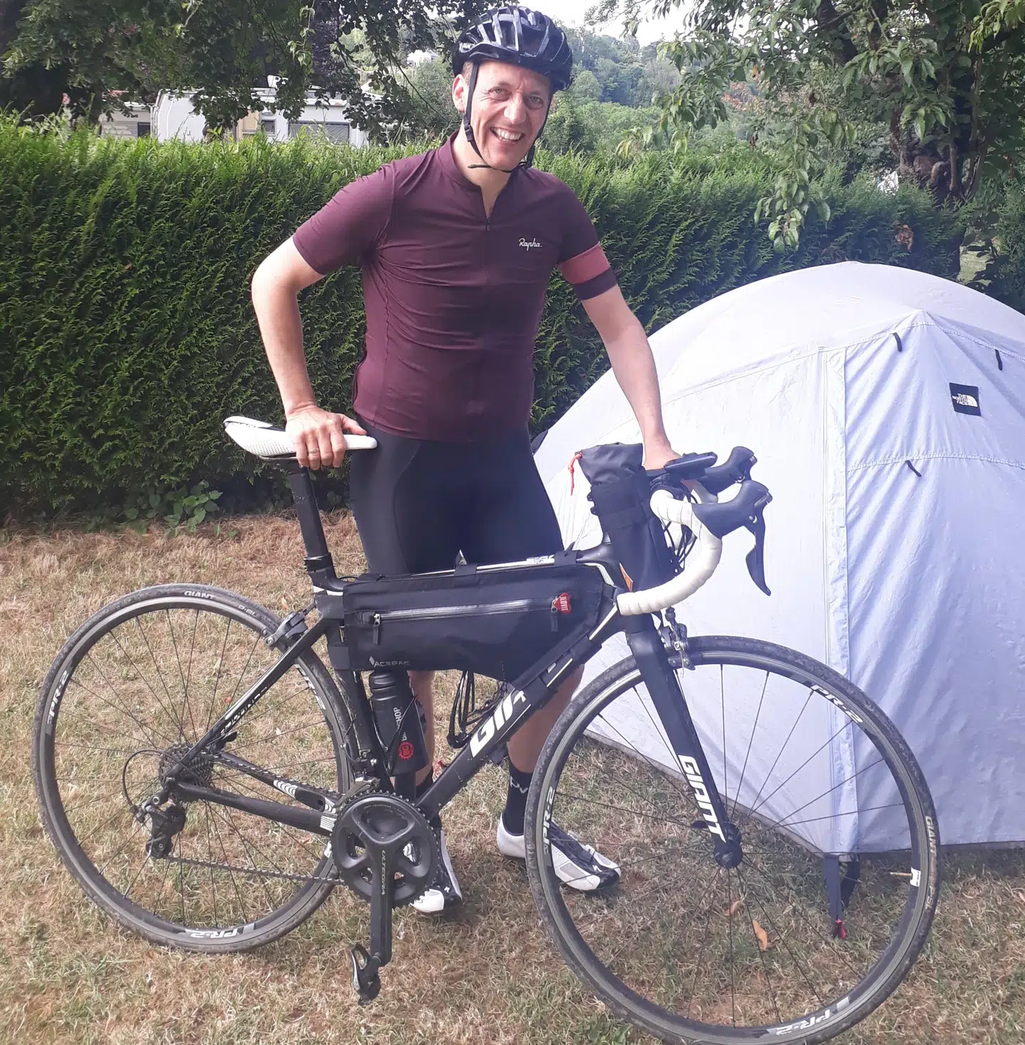 Mikkel Irminger Sarbo har valgt at tage cyklen fra Vesterbro til Mont Ventoux for at minde sin søn.