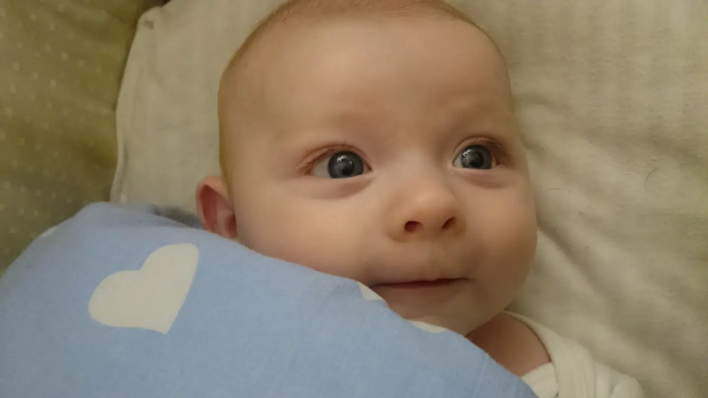Titan ser sød ud, men han kan også være lidt irriterende, når han ikke vil sove, siger hans mor. Her et billede af ham som baby. Foto: Privat.