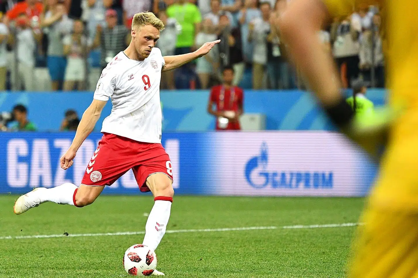 Denmark's forward Nicolai Jorgensen fails to score in the penalty shoot-out at the end of the Russia 2018 World Cup round of 16 football match between Croatia and Denmark at the Nizhny Novgorod Stadium in Nizhny Novgorod on July 1, 2018. / AFP PHOTO / Johannes EISELE / RESTRICTED TO EDITORIAL USE - NO MOBILE PUSH ALERTS/DOWNLOADS