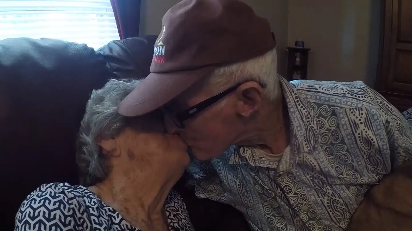 Parret blev interviewet i 2018 i forbindelse med deres 70-års bryllupsdag. Foto: CNN