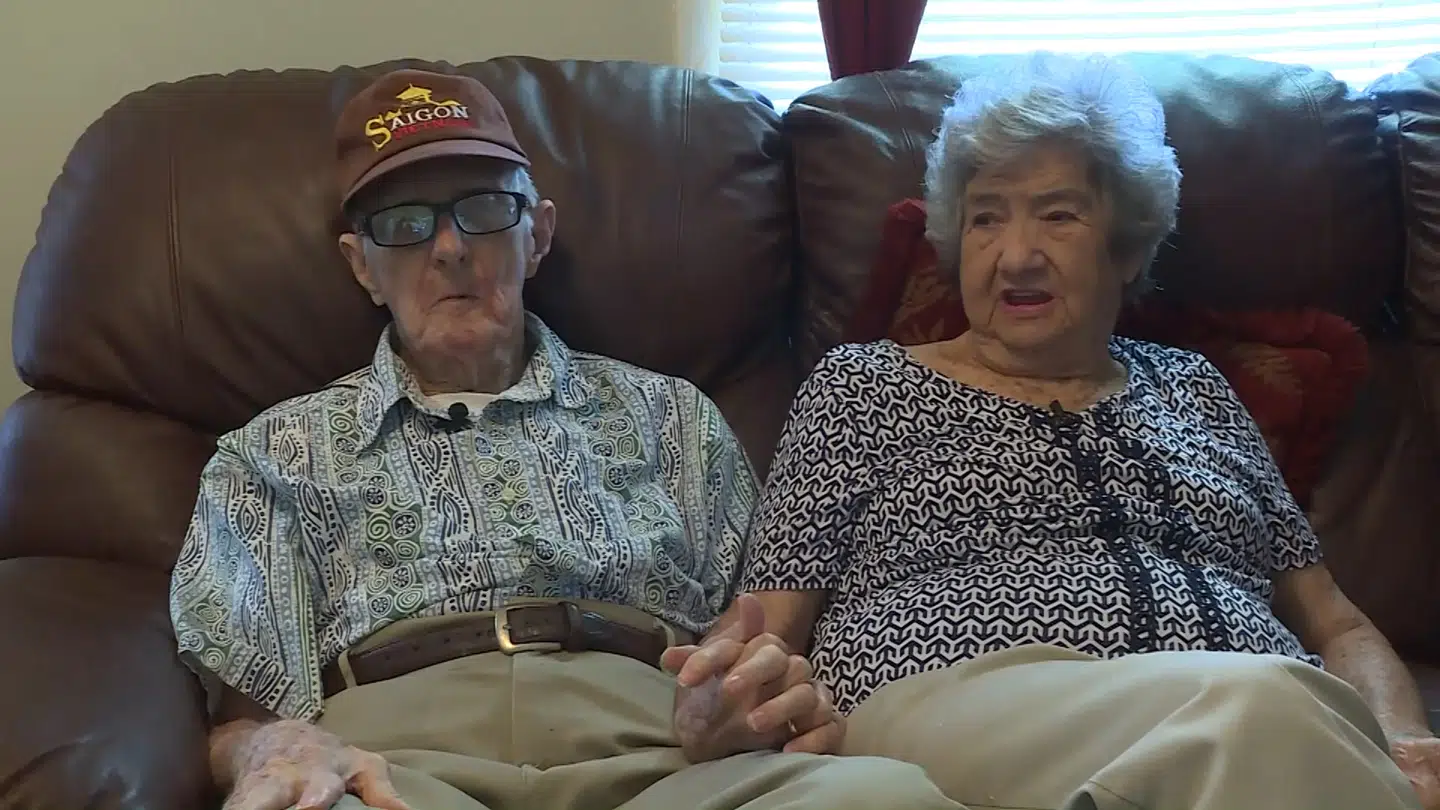 Herbert DeLaigle og Marilyn Frances DeLaigle mødte hinanden i 1947. Året efter blev de gift. Foto: CNN