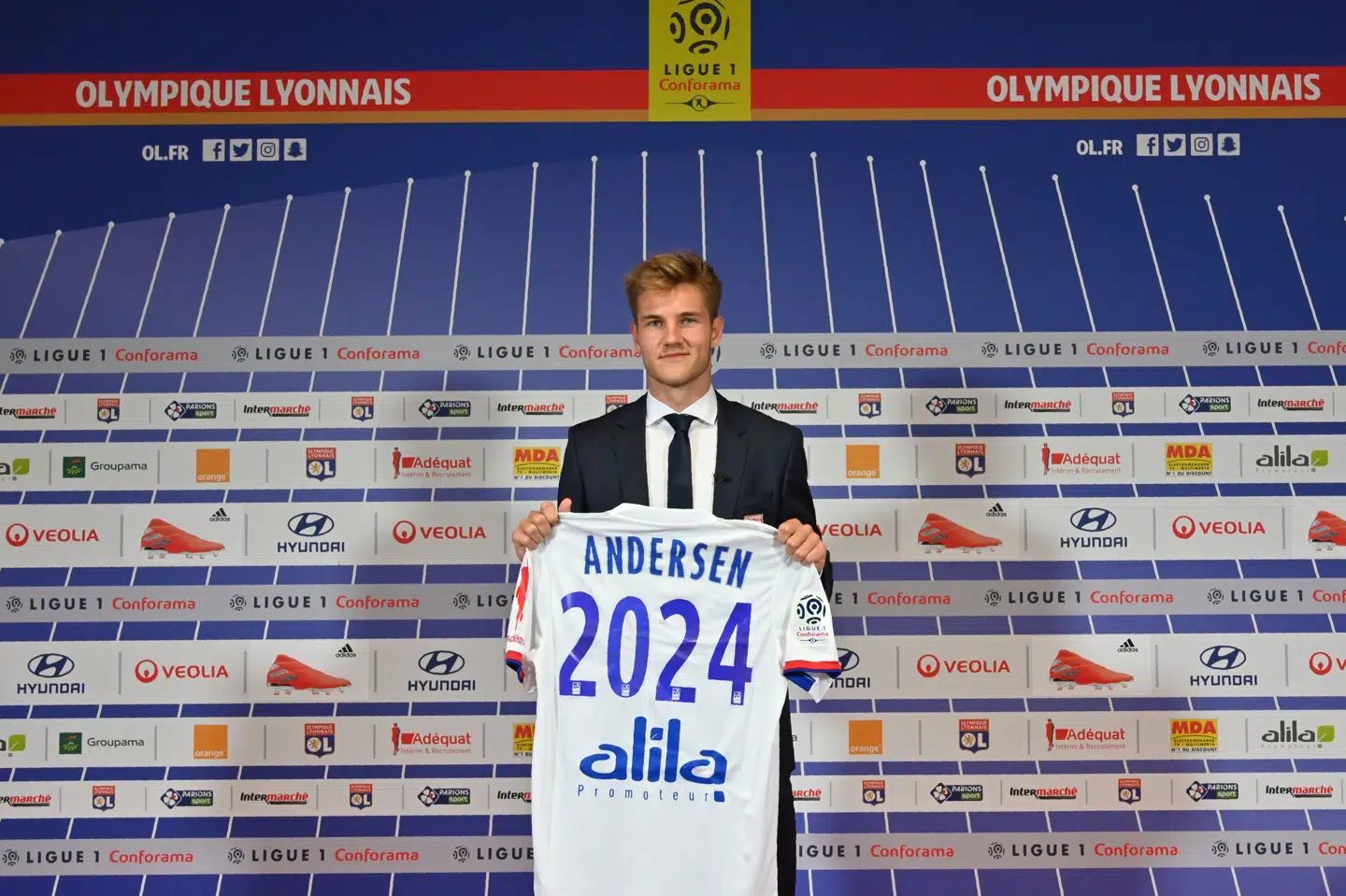 Joachim Andersen har skrevet under på en femårig aftale med den franske klub Lyon, hvor han skifter til fra italienske Sampdoria. Philippe Desmazes/Ritzau Scanpix