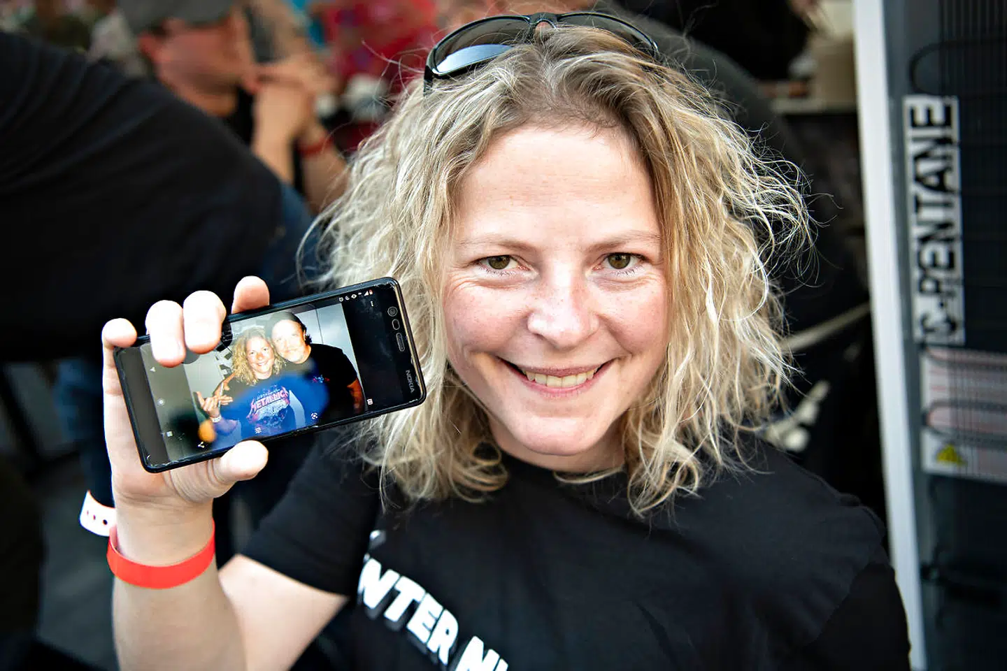 Christina Møller mødte Lars Ulrich backstage i sidste uge. Her er en selfie.