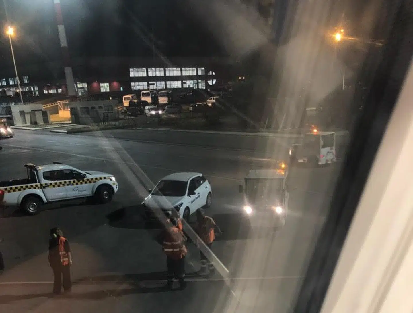 Christian Hansen tog dette billede fra flyet - som han ikke nåede at være ombord på ret længe.