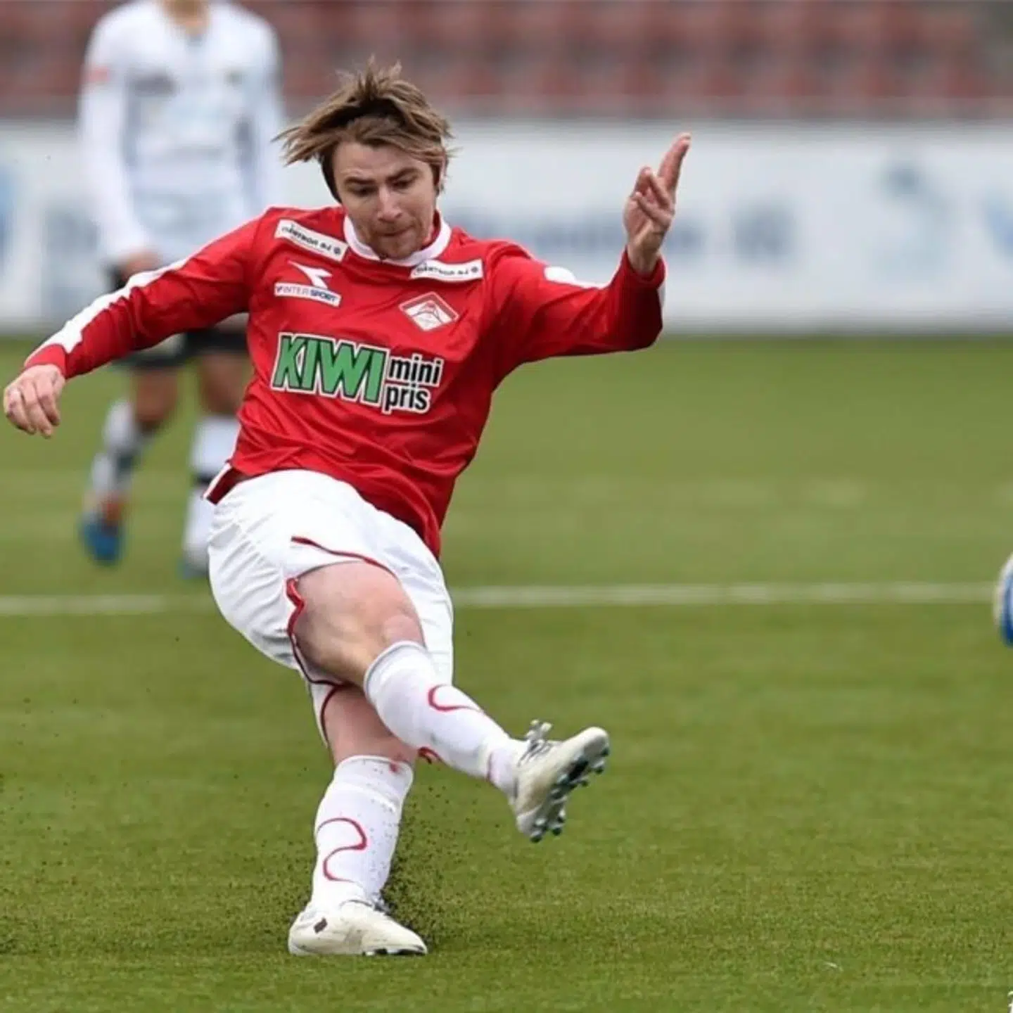 Lige siden barnsben har Kim André Nielsen været aktiv i flere lokale fodboldsklubber.