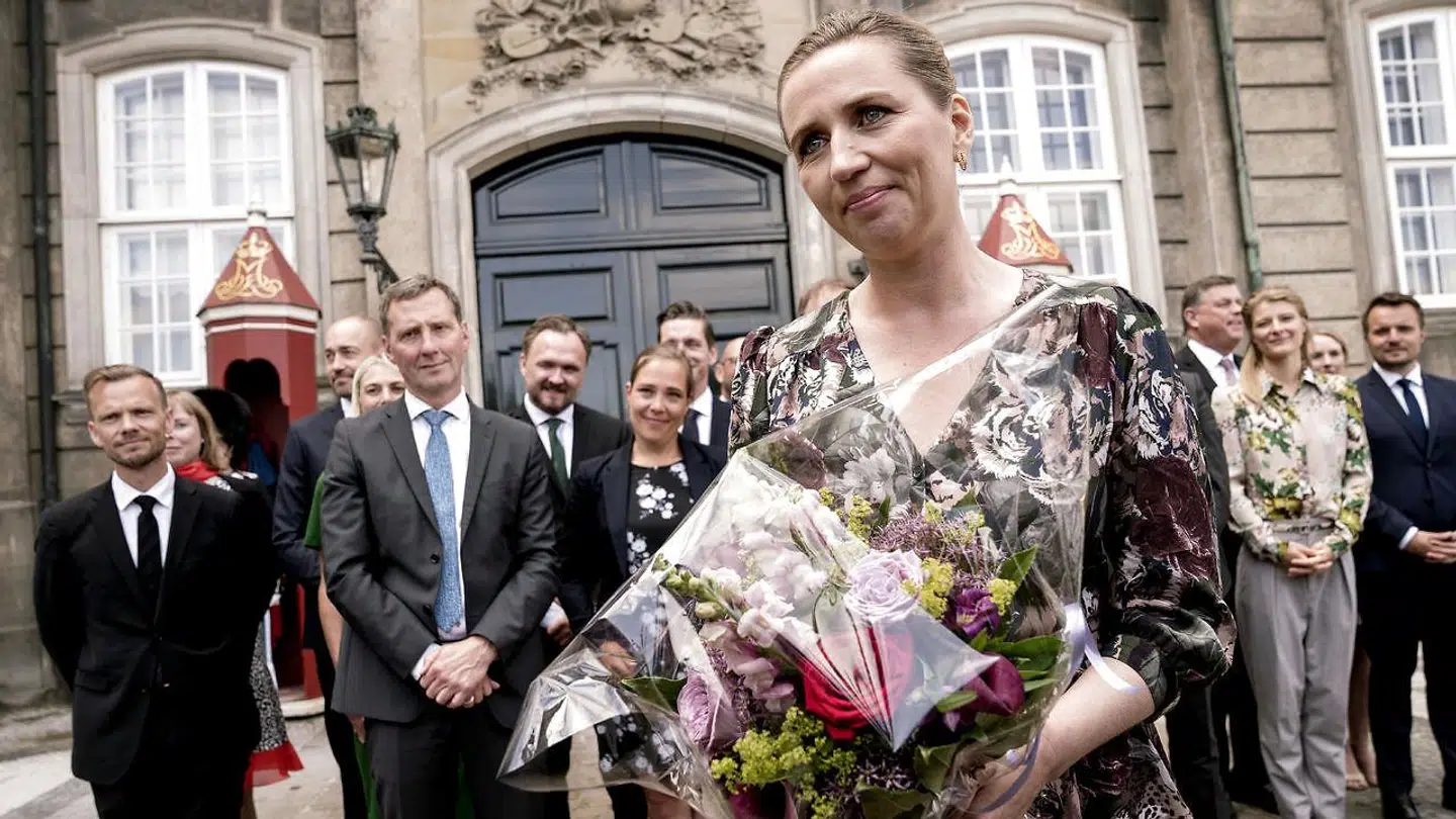 Mette Frederiksen præsenterde i slutningen af juni sin socialdemokratiske mindretalsregering på Amalienborg i København.