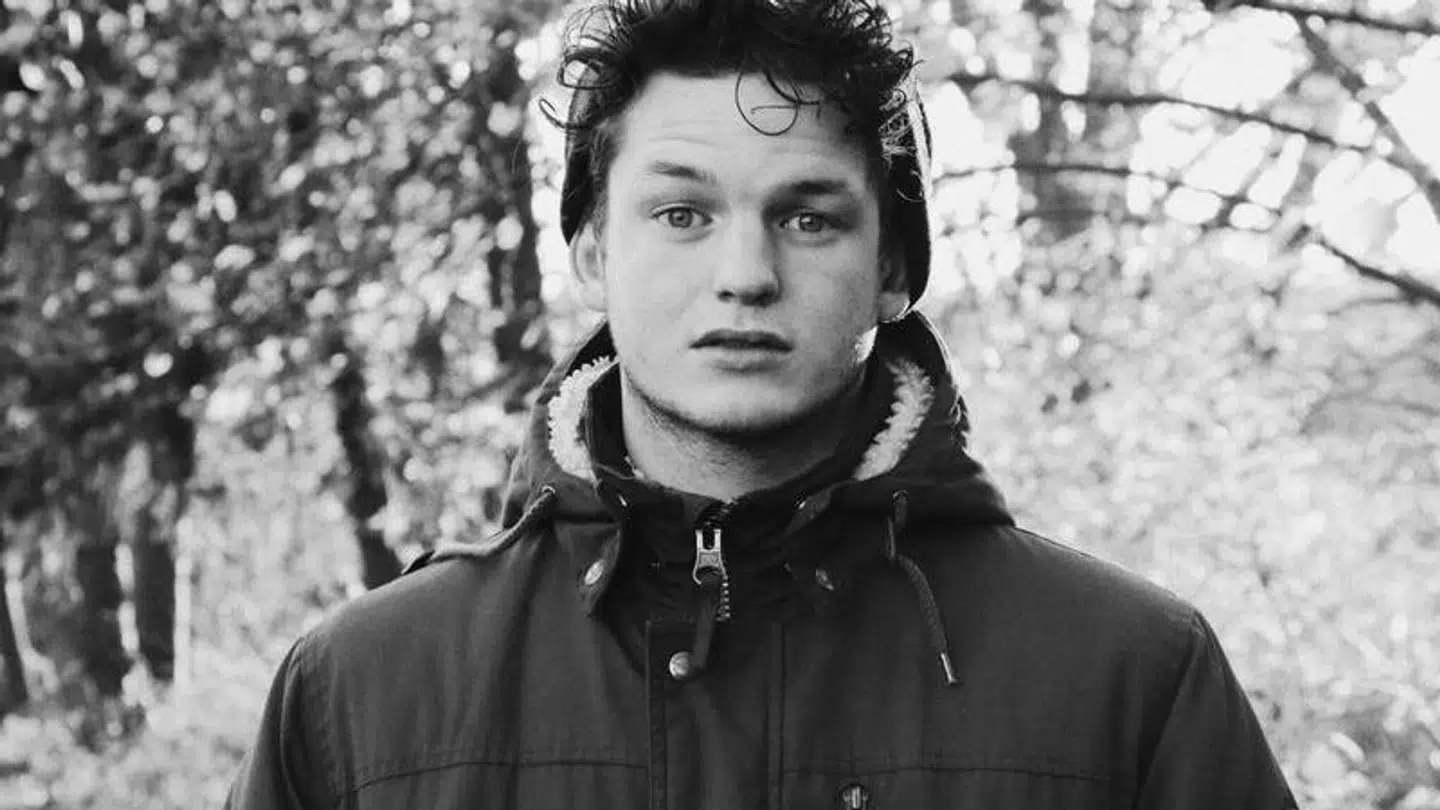23-årige Christoffer var den første på ulykkesstedet, da en personbil og Letbanen kolliderede.