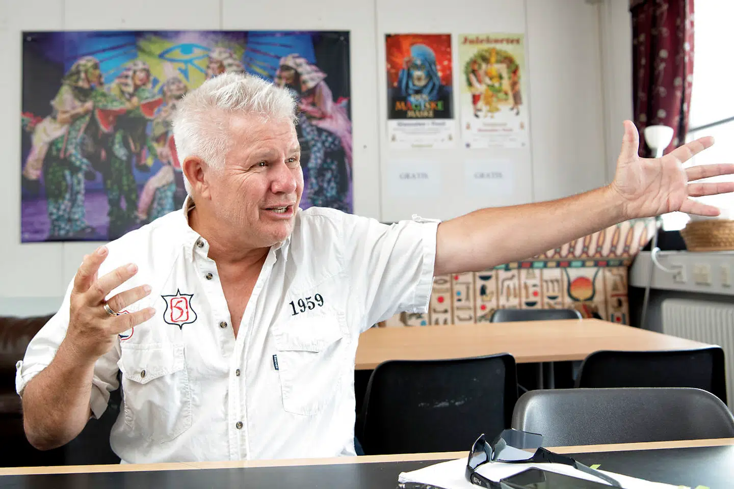 Anders Bircow indrømmer, at det i starten karrieren var svært at få seriøse roller, fordi grinet altid lå parat hos publikum.