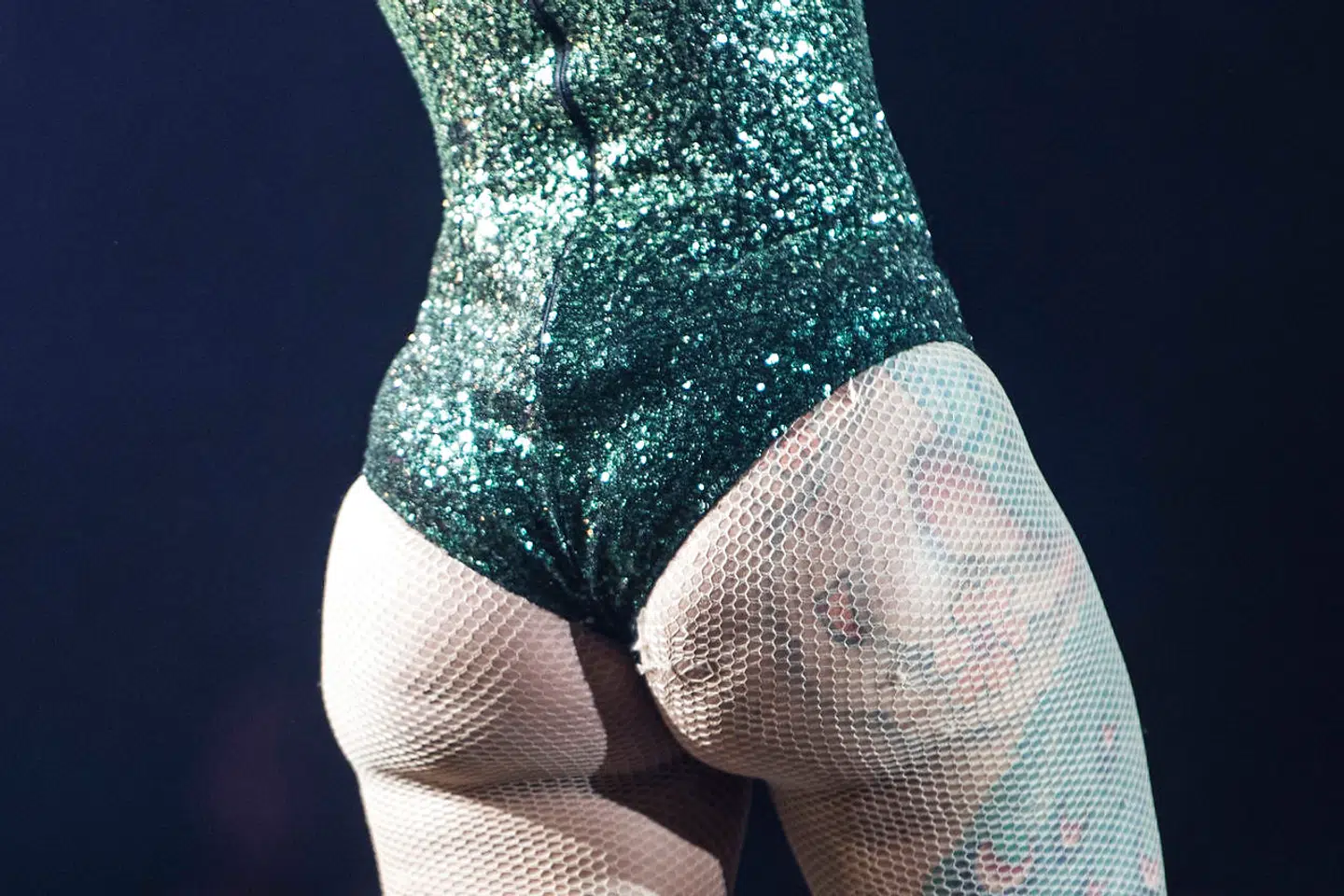 Cardi B rappede sig til en kort fest på Orange Scene kort før midnat på Roskilde Festivals første aften onsdag den 3. juni 2019.. (Foto: Helle Arensbak/Ritzau Scanpix)
