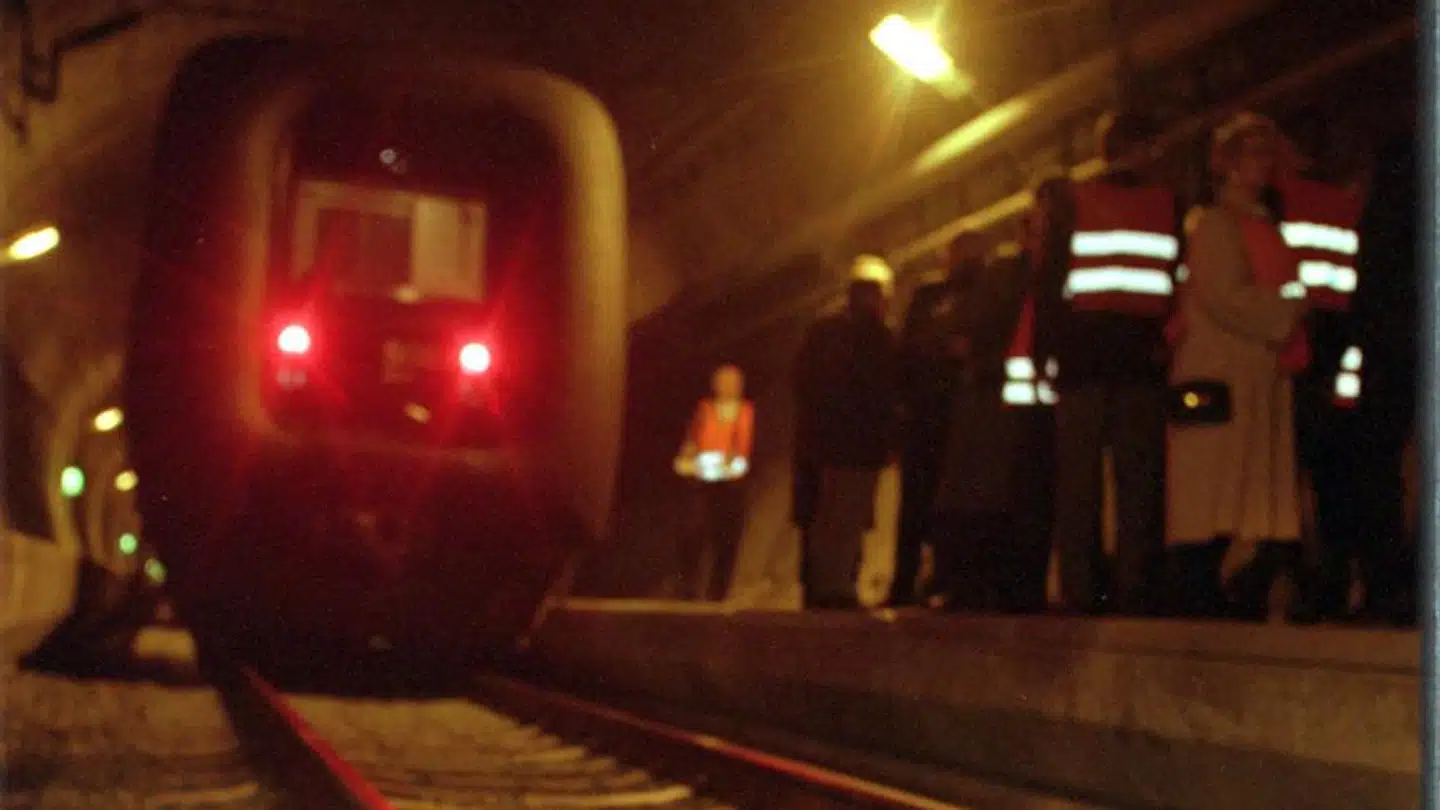 DSB-tog under Storebælt.