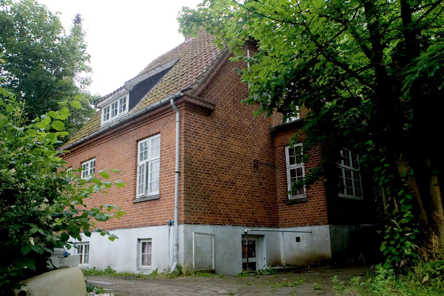 Det var i dette hus, på 1. sal, Katja Fromberg Larsen blev fundet død, myrdet af kæresten Srdjan Dimic.