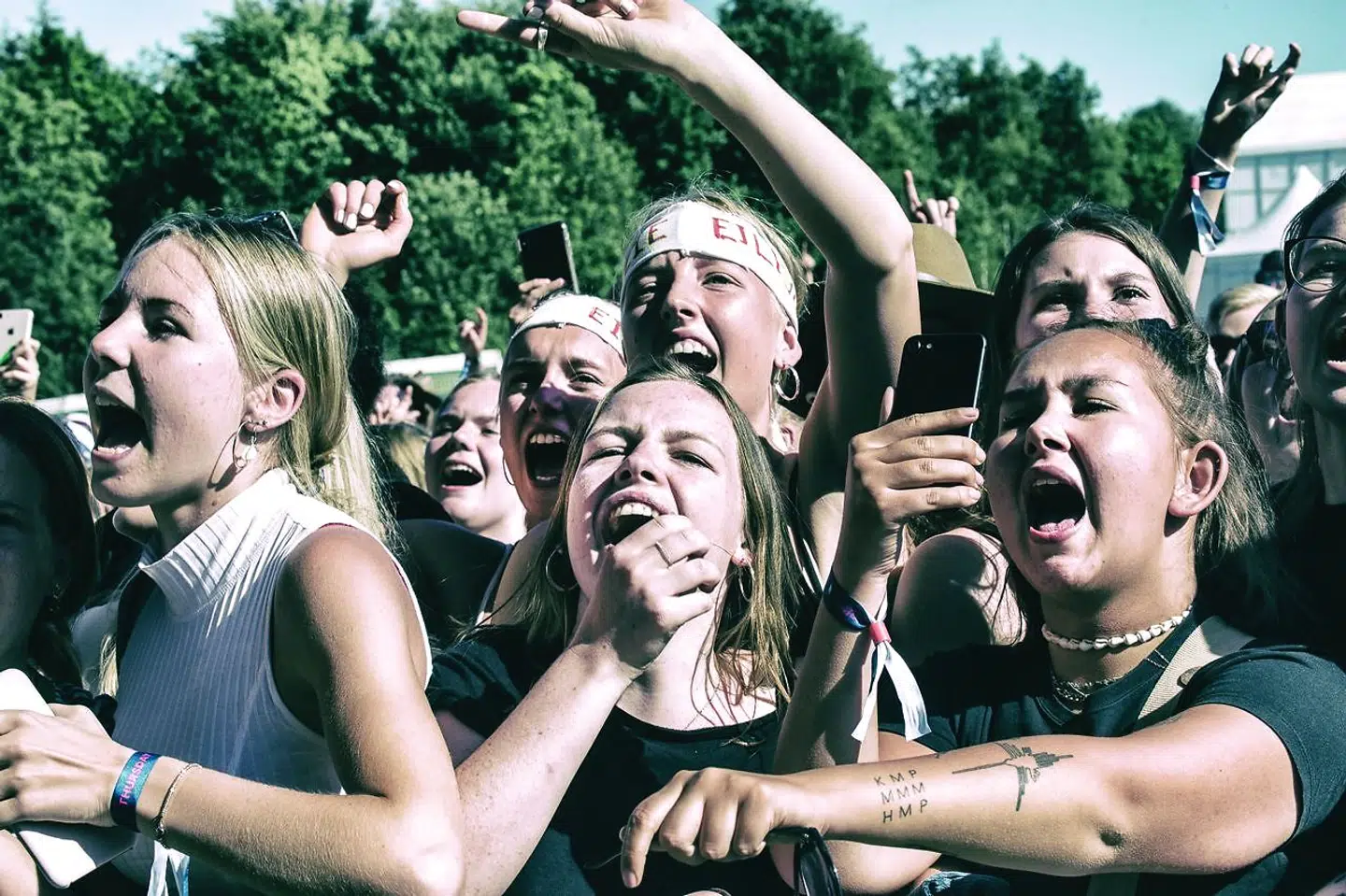 På Rød Scene spiller verdensnavnet Billie Eilish da Tinderbox åbner festivalen torsdag den 27. juni 2019.. (Foto: Helle Arensbak/Ritzau Scanpix)
