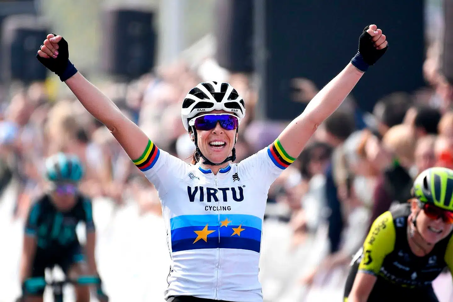 Marta Bastianelli vinder kvindernes Flandern Rundt for Team Virtu Cycling.