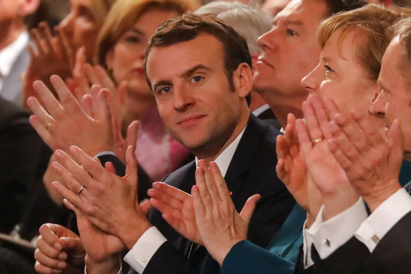 Macron er klar til at klappe på fredag.
