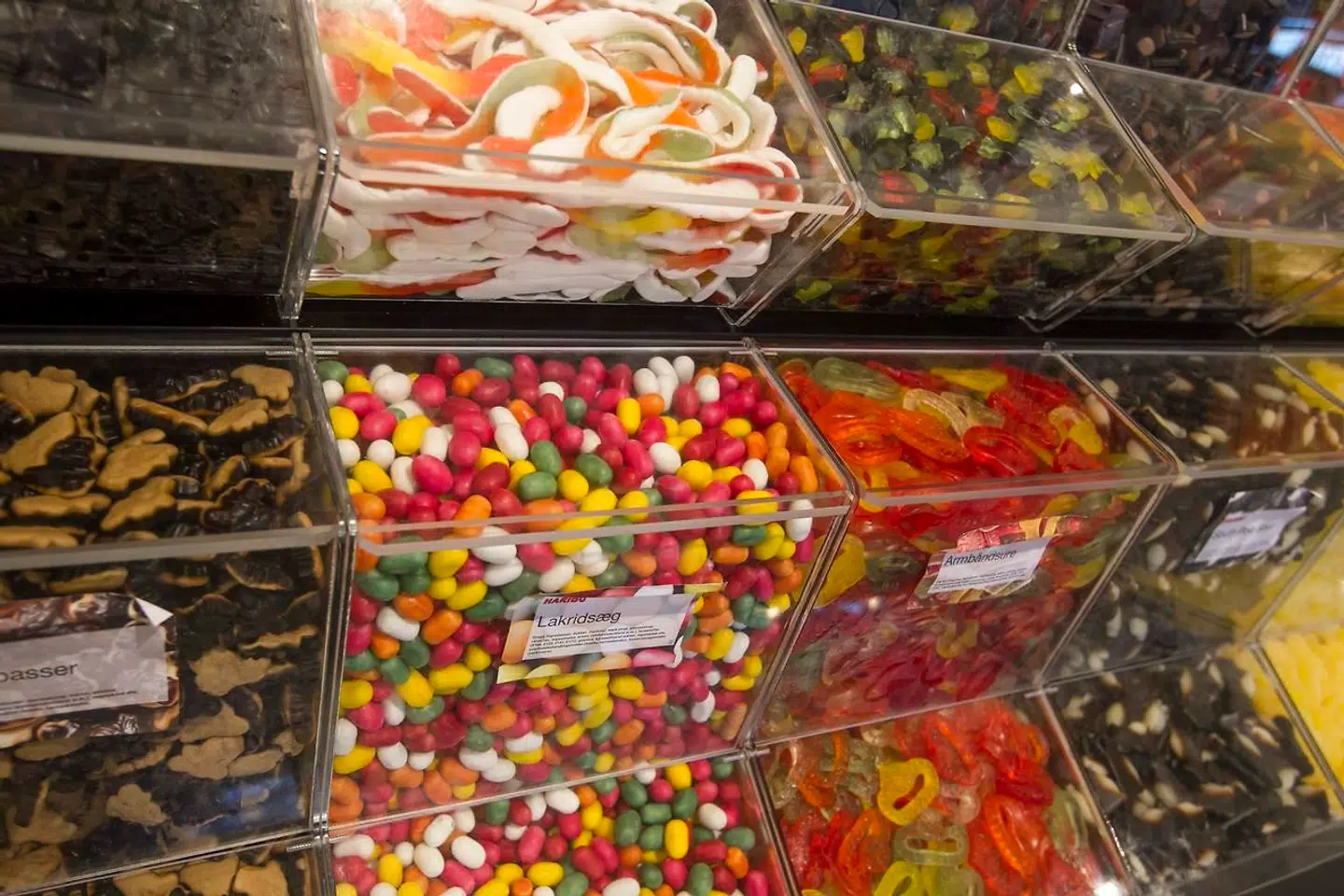 Cloetta tjener kassen på bland selv-slik.