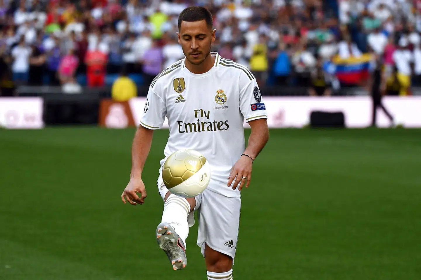 Eden Hazard under torsdagens præsentation på Santiago Bernabeu i Madrid.