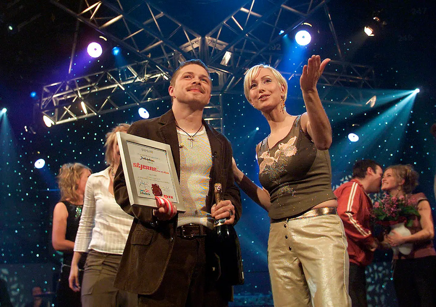 Natasja Crone var fra 2001 vært på talentshowet Stjerne for en Aften.