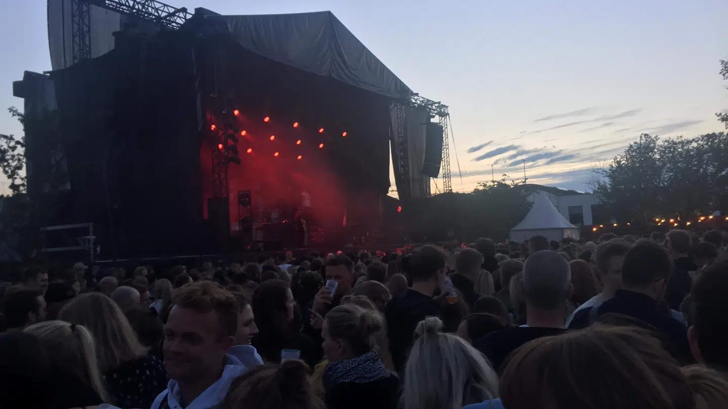 Saveus spillede op for at veloplagt publikum.