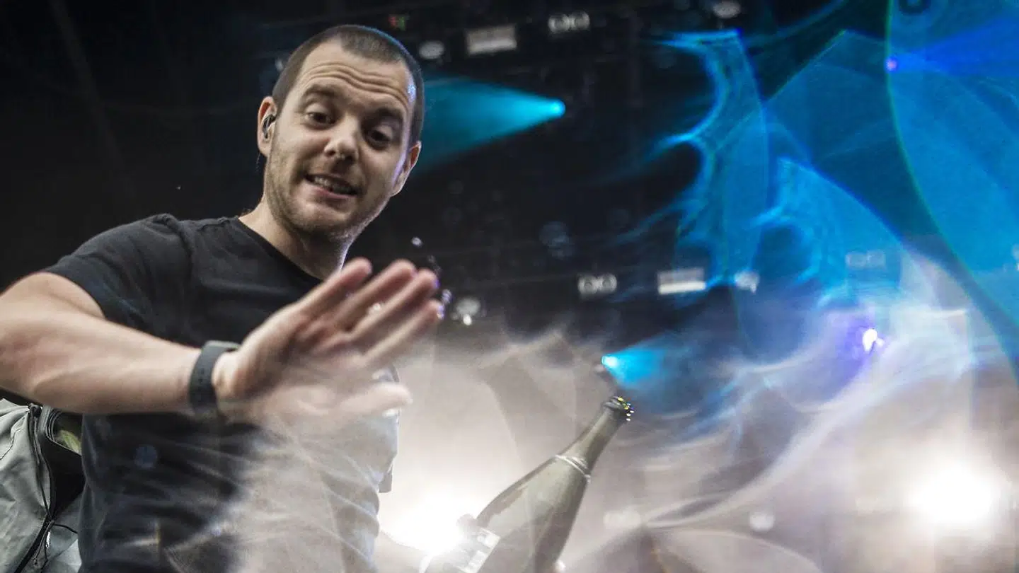 The Streets med forsanger Mike Skinner fester i regnen på Green Stage på Northside i Aarhus torsdag den 6. juni 2019.