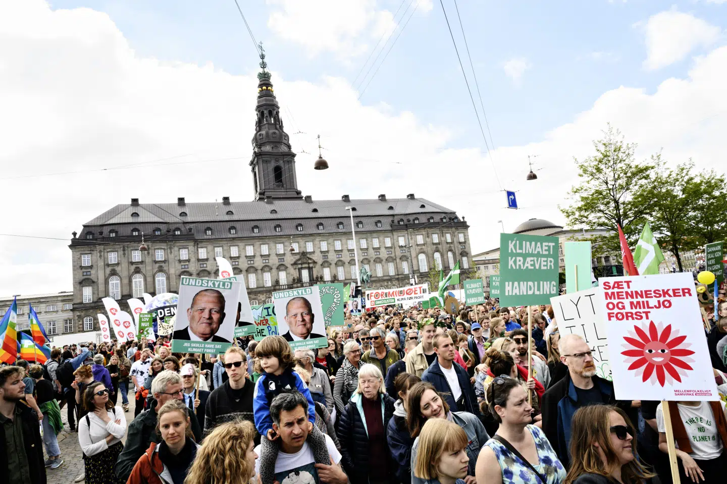 25. maj var det klimamarch i København. Tidligt i valgkampen handlede 20 procent af medieomtalen om flygtninge og indvandrere. Den andel er skrumpet til ni procent, mens klima og miljø fylder 25 procent af omtalen. (Arkivfoto). Philip Davali/Ritzau Scanpix