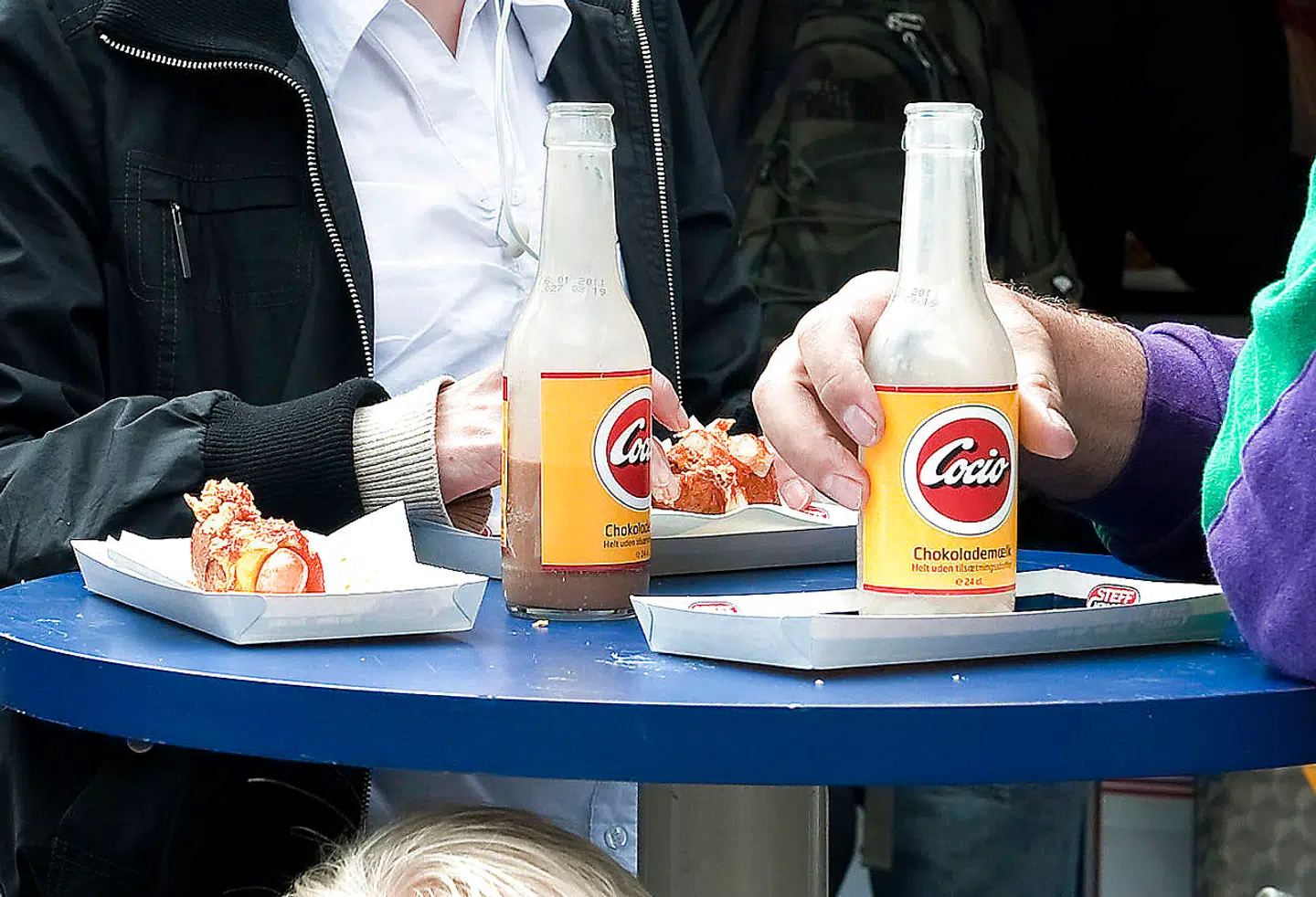 Cocio sælges, udover i butikkerne, også heftigt ved de pølsevogne rundt om i landet.