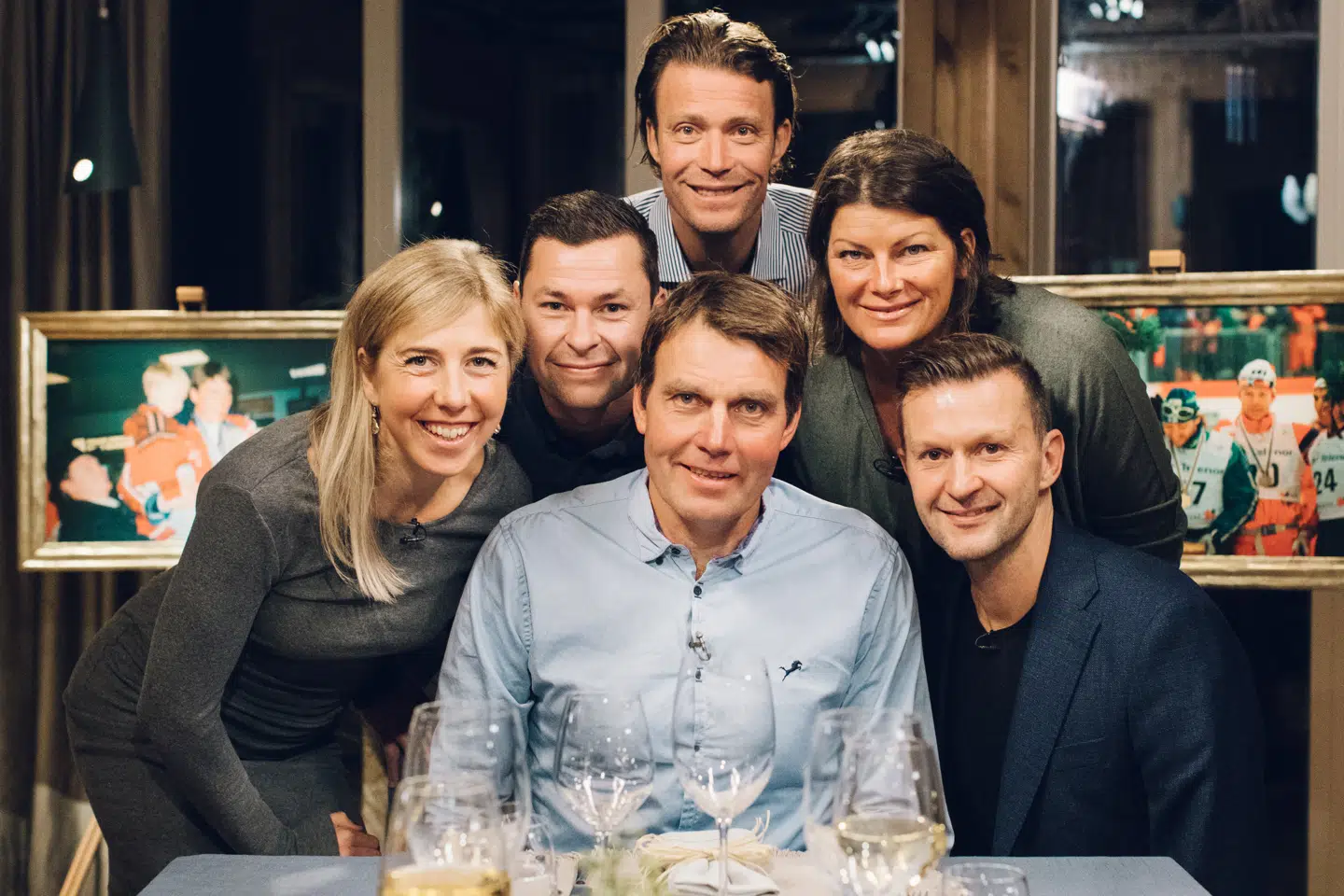 Her ses Erling Jevne med de andre deltagere i 'Mer enn gull': Håndboldspiller Kjersti Grini, tidligere fodboldspiller Roar Strand, tidligere skihopper Anders Jacobsen, tidligere langrendsløber Kristin Størmer Steira og tidligere alpinist Hans Petter 'Burde' Buraas.