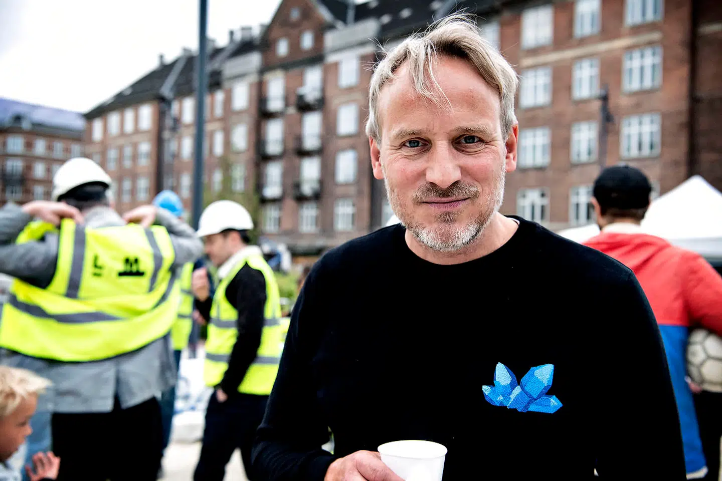 Skuespiller Rasmus Botoft var også nede og se den nye metrostation.