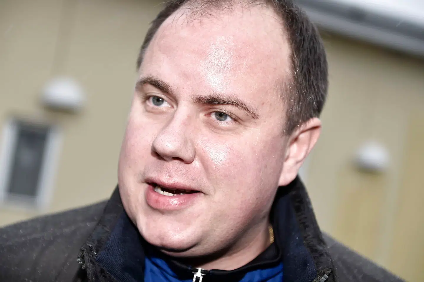 Martin Henriksen(DF) ved færgelejet i Kalvehave på Sydsjælland inden han skal besøge øen Lindholm fredag den 7. december 2018. Regeringen og Dansk Folkeparti har præsenteret en aftale om at flytte udviste kriminelle fra Kærhovedgård til øen Lindholm ved Stege. (Foto: Mads Claus Rasmussen/Scanpix 2018)