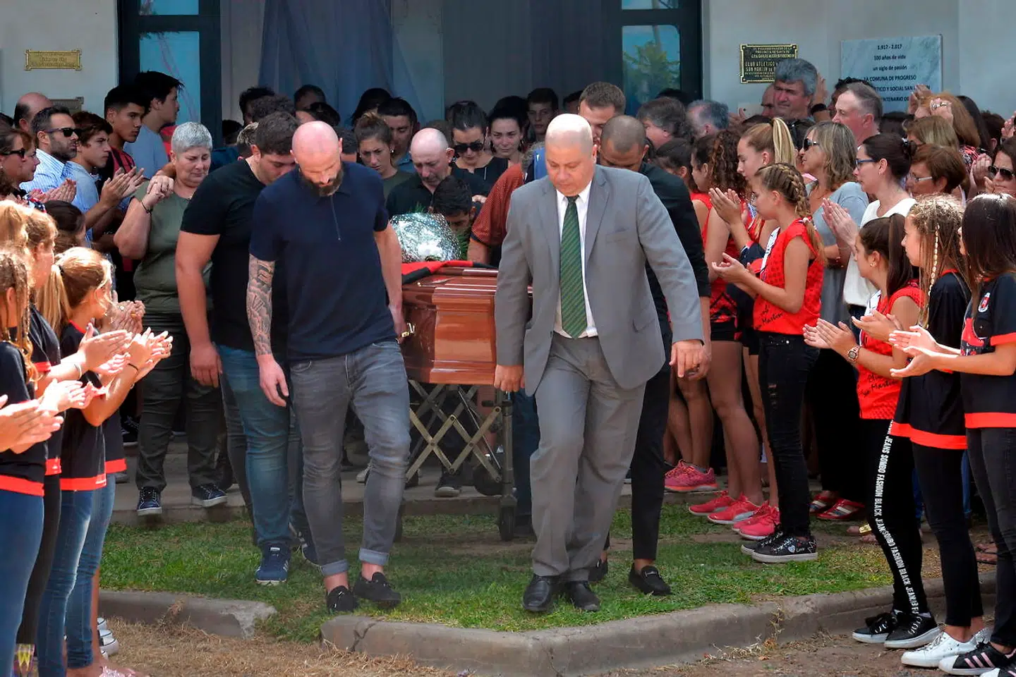 Emiliano Sala blev begravet i sin hjemby, Santa Fe, i Argentina.