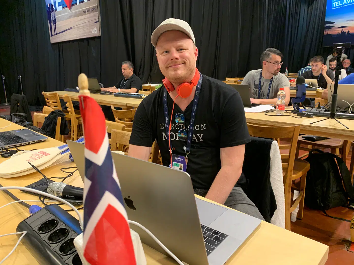 Den norske grandprix-ekspert Martin Fjellanger er enig i kritikken af første semifinale.