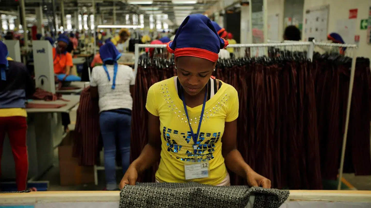 Tekstilarbejdere i Ethiopien tjener omkring 26 dollars om måneden - svarende til 173 kroner.