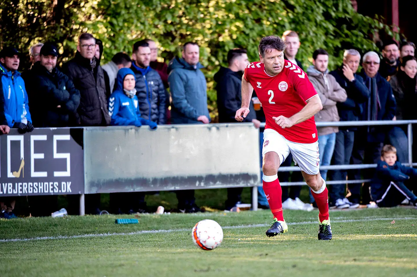 John Sivebæk i sin vanlige højre side.