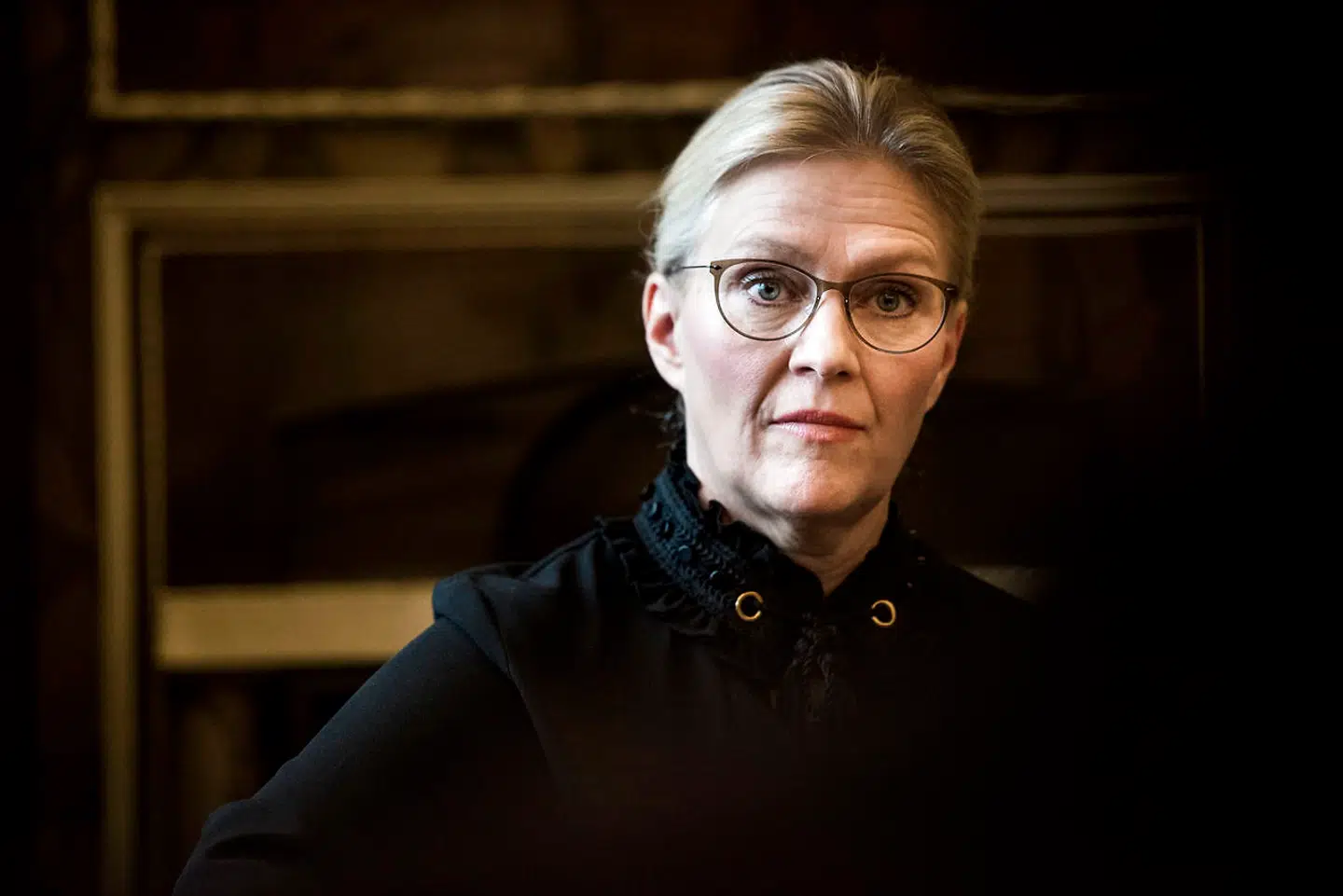 Portræt af politidirektør Anne Tønnes. Fotograferet på sit kontor på Politigården i København i forbindelse med den verserende bandekonflik