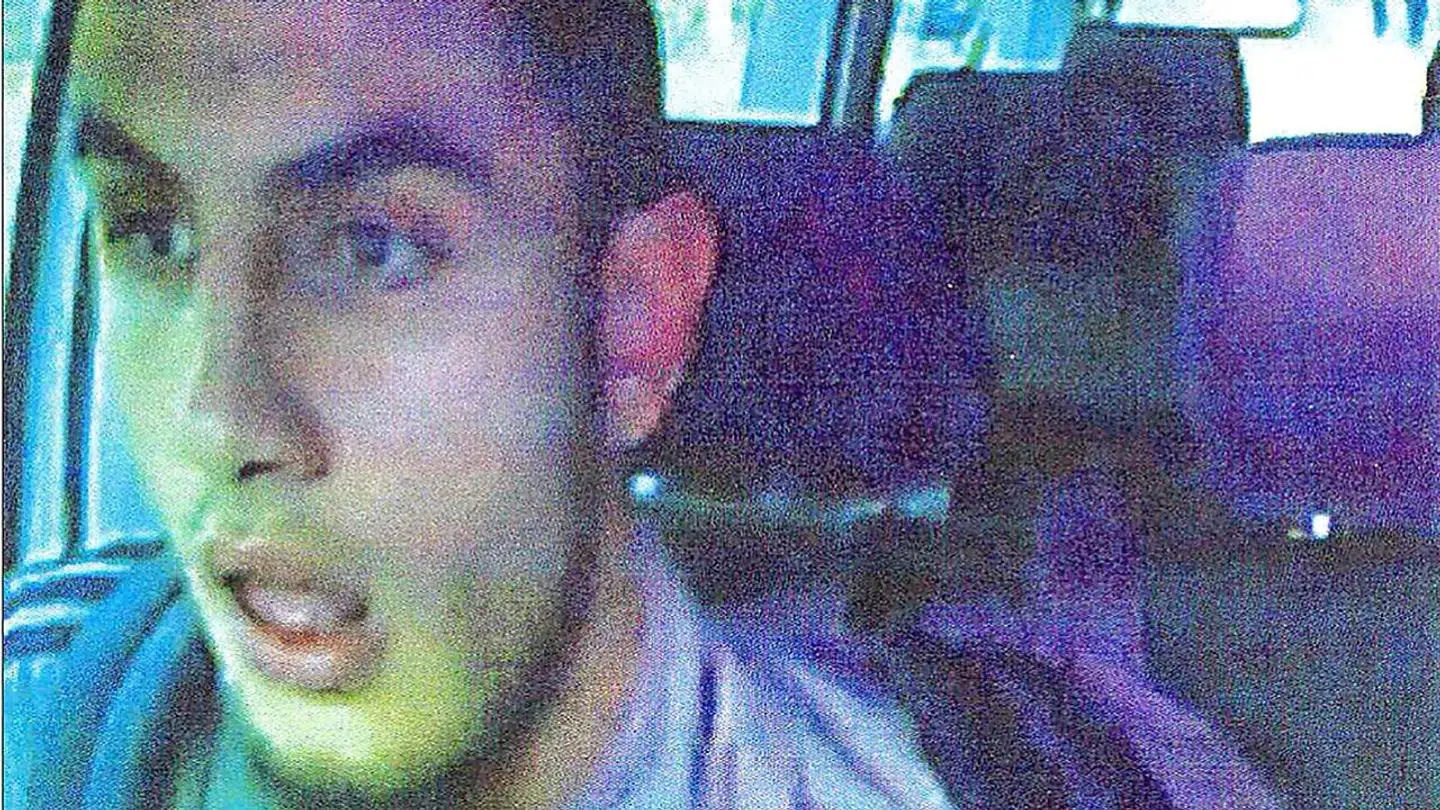 Her ses Omar El-Hussein.