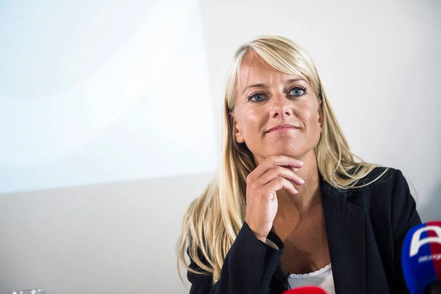 ARKIV. Nye Borgerlige afholdt pressemøde d. 22 september 2016 i forbindelse med, at de har samlet og afleveret det nødvendige antal underskrifter til at stille op til Folketinget. Formand Pernille Vermund. Nye Borgerlige har ingen forhåbninger om en kommunal jordskredssejr. Men med fokus på færre penge til integration håber partiet at få sine første folkevalgte. (Foto: Ólafur Steinar Gestsson/Scanpix 2016)