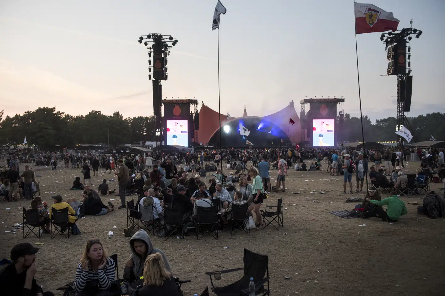 Sidste år spillede Eminem blandt andre på Roskilde Festivals største scene. I år optræder Bob Dylan og Cardi B blandt andre på Orange Scene. Sofie Mathiassen/Ritzau Scanpix