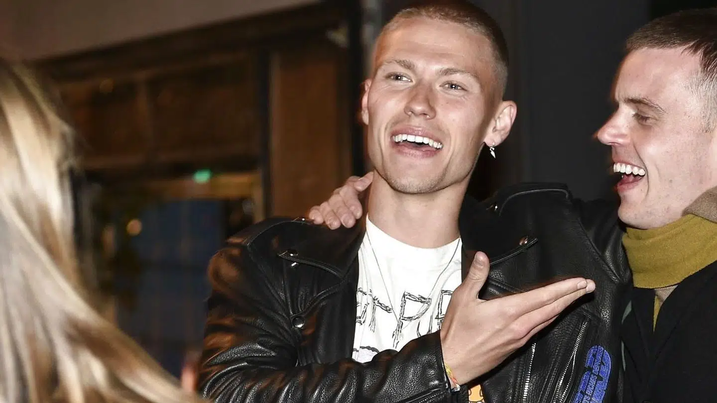 Viktor Fischer (tv.) ankom omkring klokken 01.00