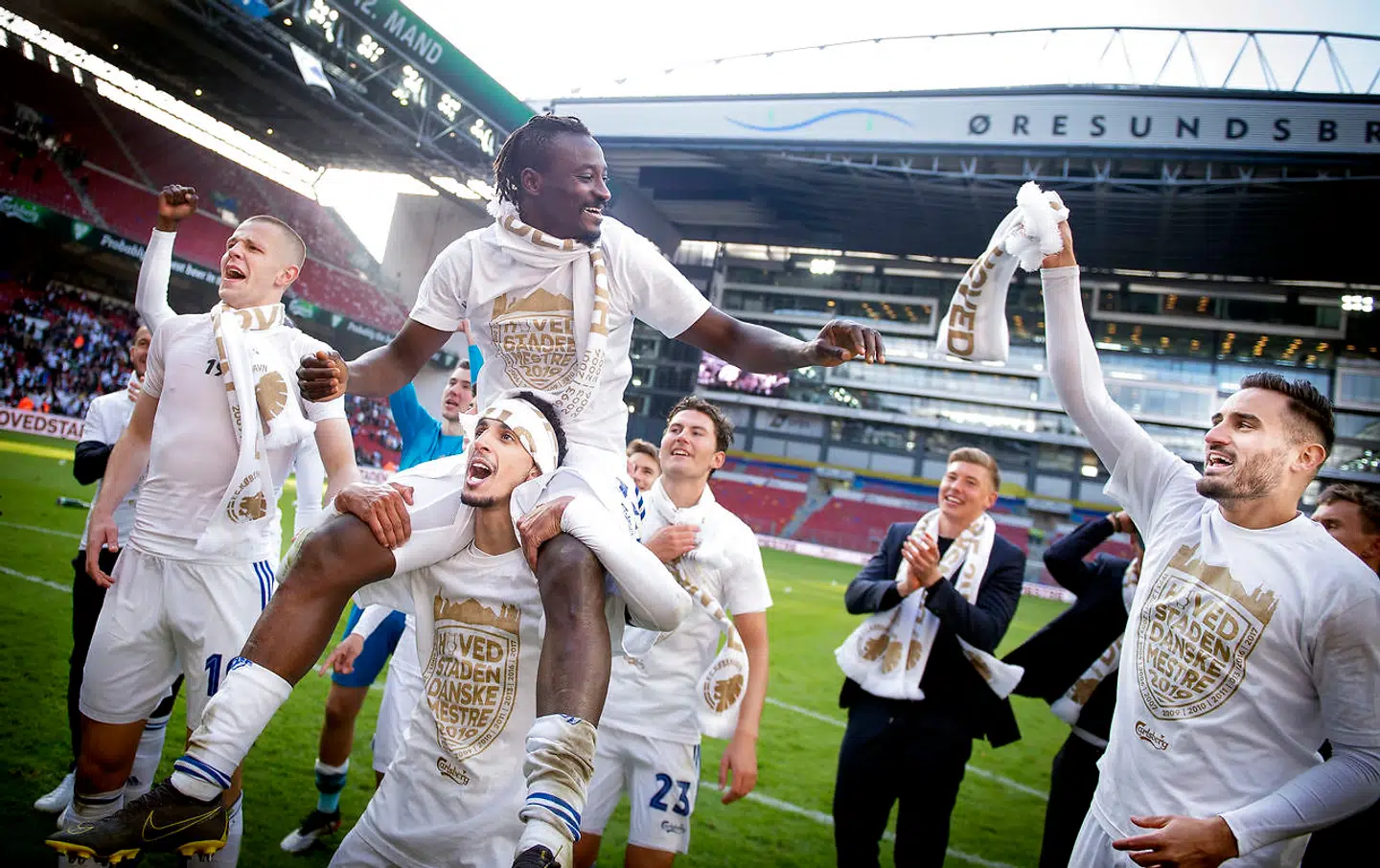 FCKs mesterskab blev godt og grundigt fejret i Parken efter sejren mod rivalerne fra Brøndby.
