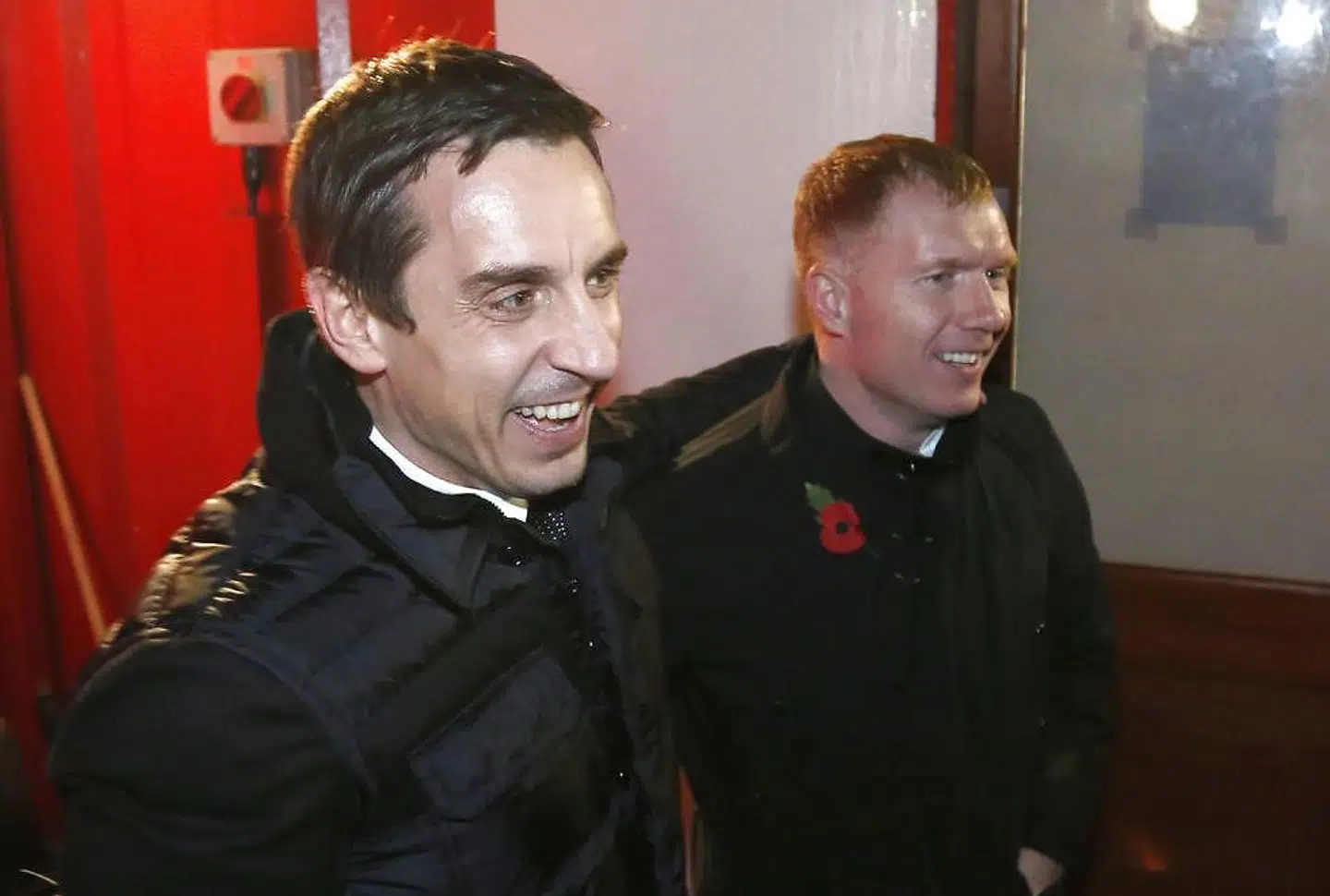 Gary Neville og Paul Scholes har ikke holdt tilbage, når de har skullet give deres besyv med om José Mourinho.