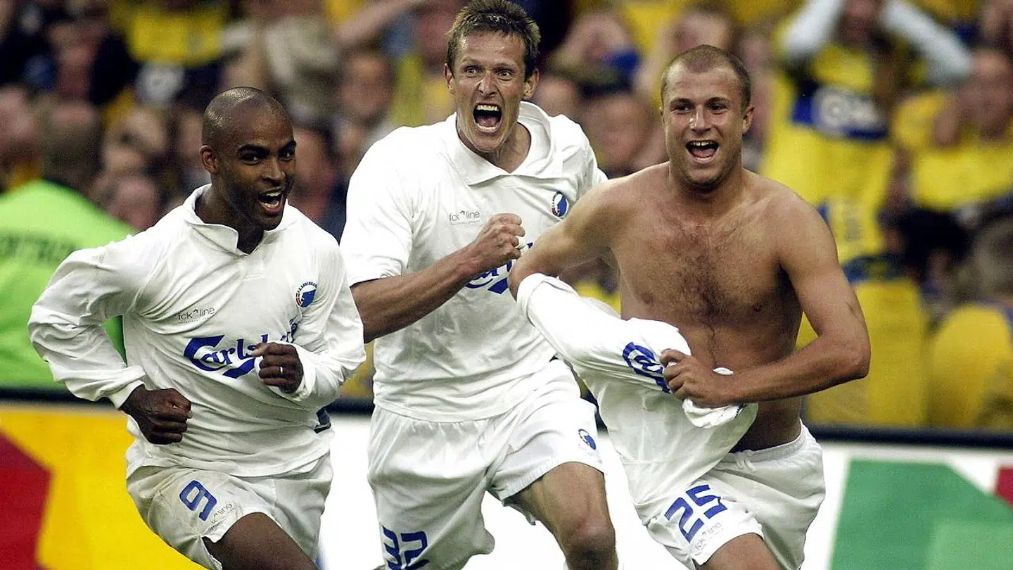 Hjalte Nørregaard (yderst th.) slukkede Brøndbys gulddrøm i 2003 med et mål i overtiden.