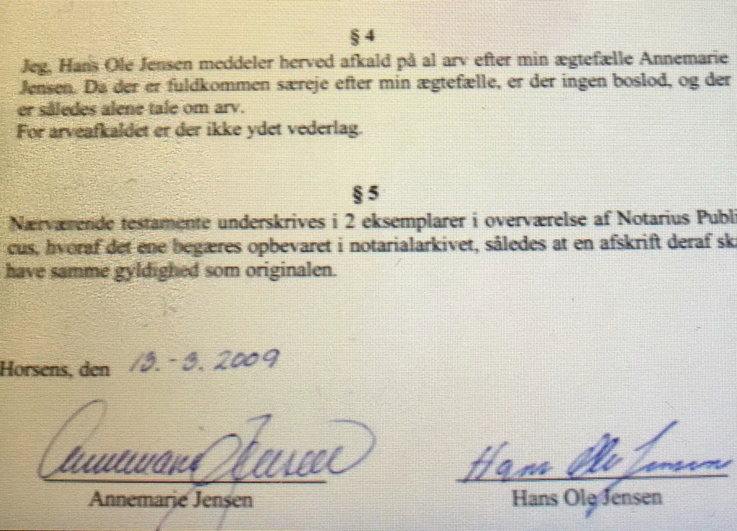 Ægtepagten blev underskrevet den 13. marts 2009.