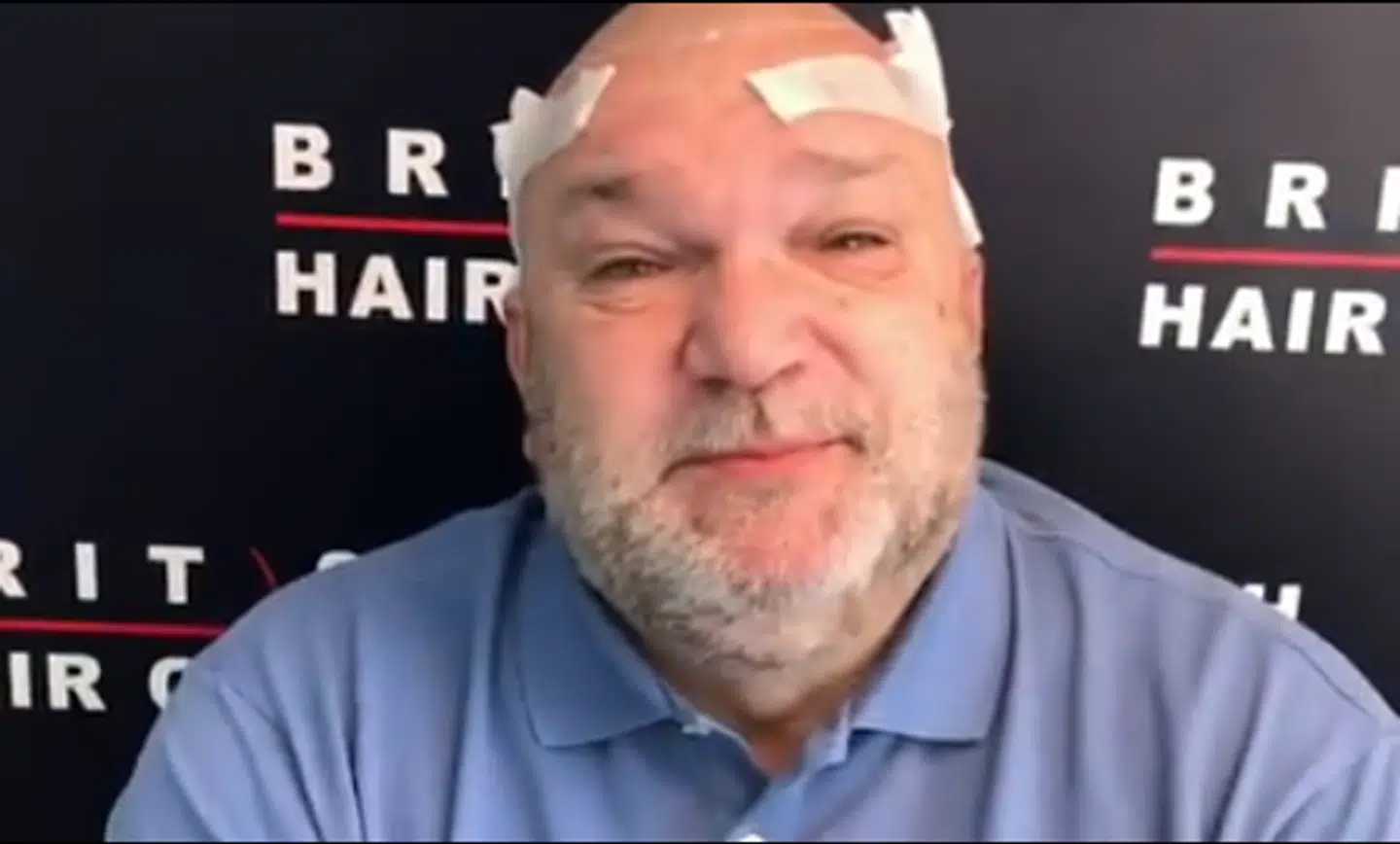 Neil Ruddock efter indgrebet.