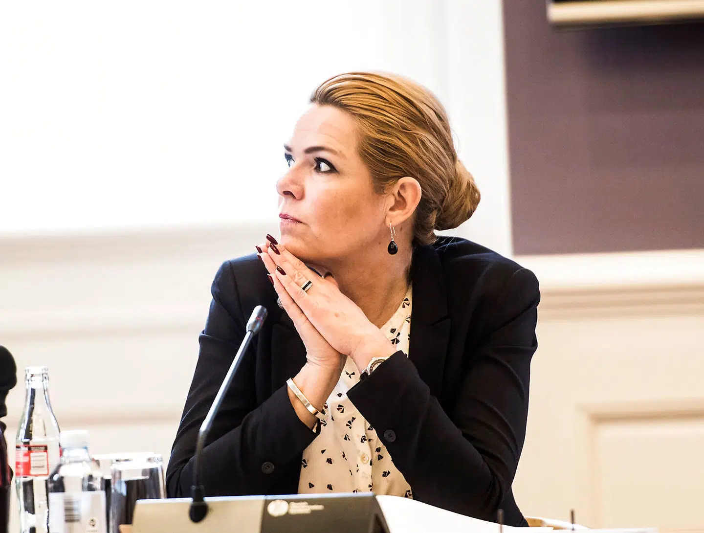 Udlændinge- og integrationsminister Inger Støjberg (V) mener, at Mette Frederiksen er bange for at mødes med Lars Løkke