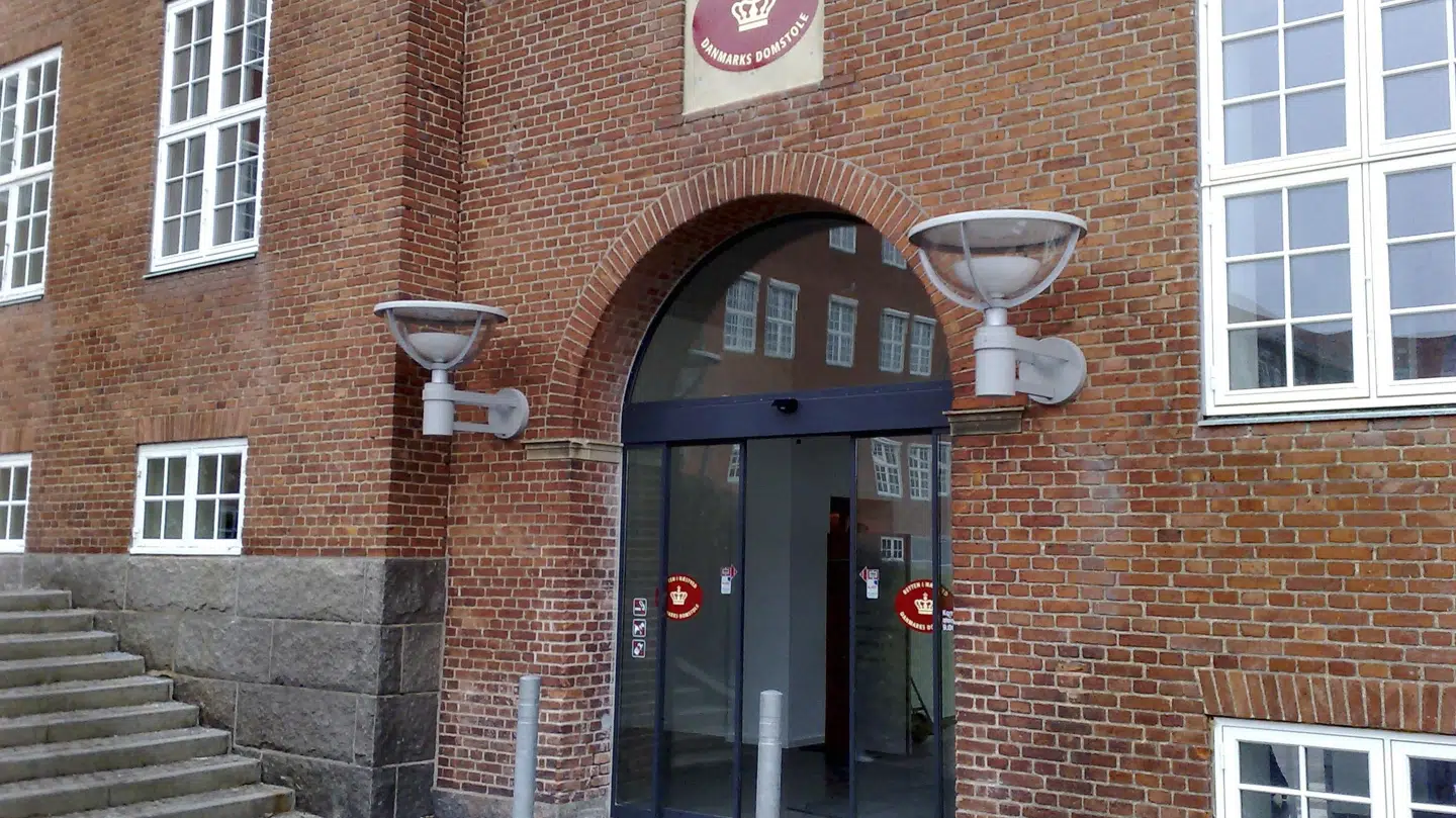 Nævninger og dommere ved Retten i Næstved skal afgøre, om der er beviser for, at en far har begået seksuelle overgreb på to døtre, og om han har tævet såvel døtrene som to sønner gennem flere år. (Arkivfoto) Claus Bech Andersen/Ritzau Scanpix