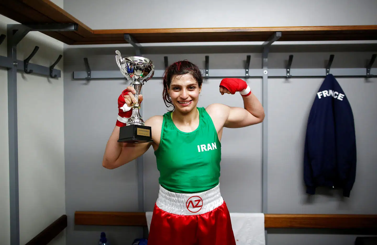 En glad Sadaf Khadem.