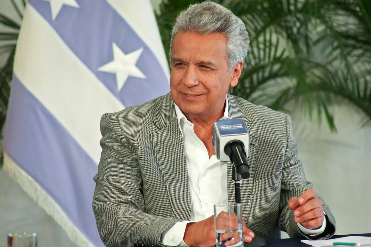 Ecuadors præsident, Lenin Moreno, siger, at politisk asyl til Julian Assange blev ophævet, fordi WikiLeaks-stifteren havde forsøgt at oprette et spionagecenter i Ecuadors ambassade i London. Andres Reinoso/Ritzau Scanpix