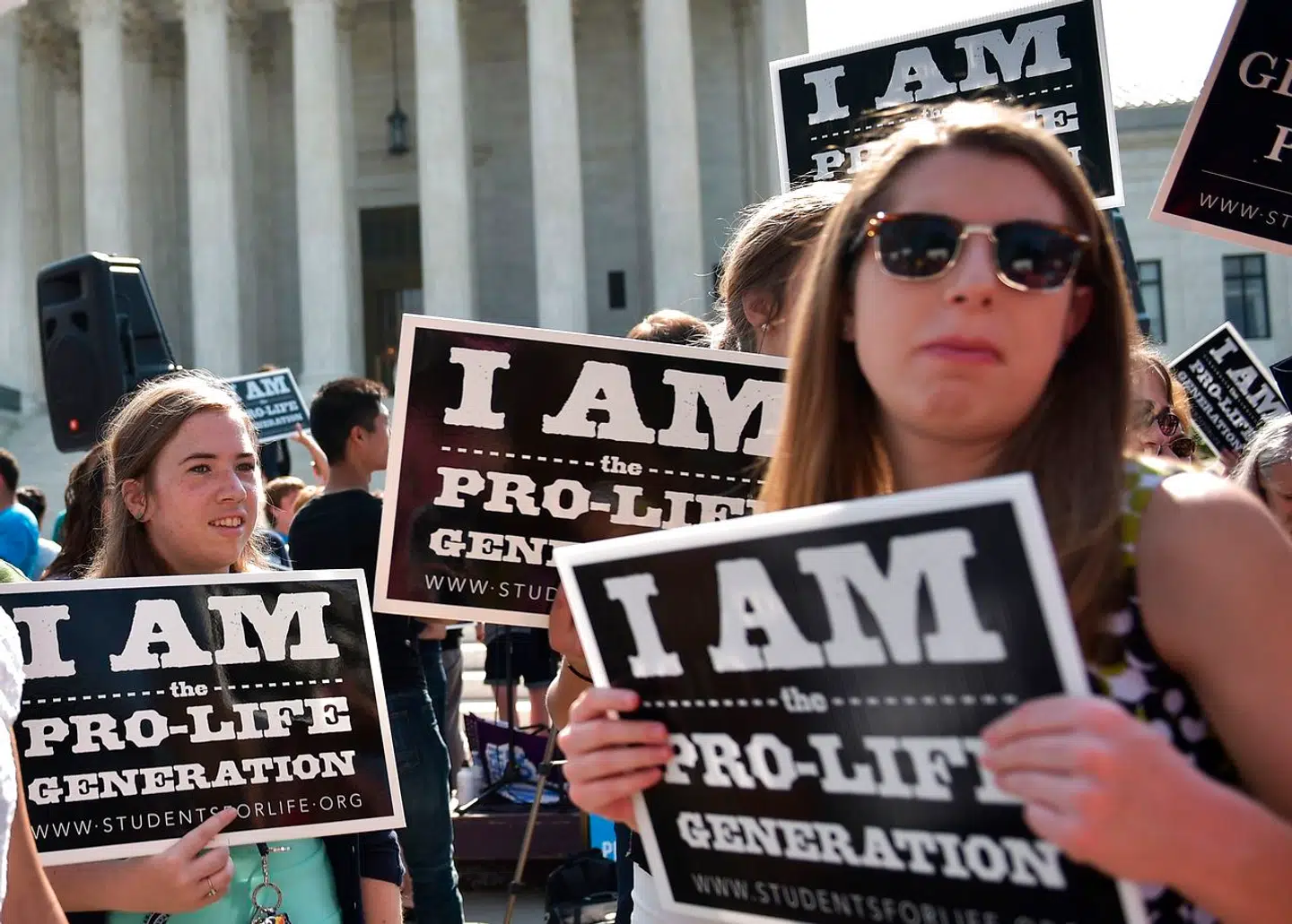 Demonstration imod fri abort. 'Pro-life' betyder 'for livet'. Sloganet blev opfundet som svar til den modatte fløjes 'Pro Choise'